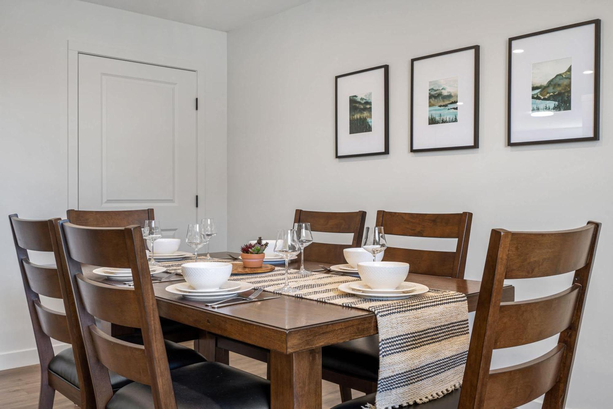 Villa Livingston Way I Sleep 6 I Netflix I Kitchen I Tv Pincher Creek Esterno foto